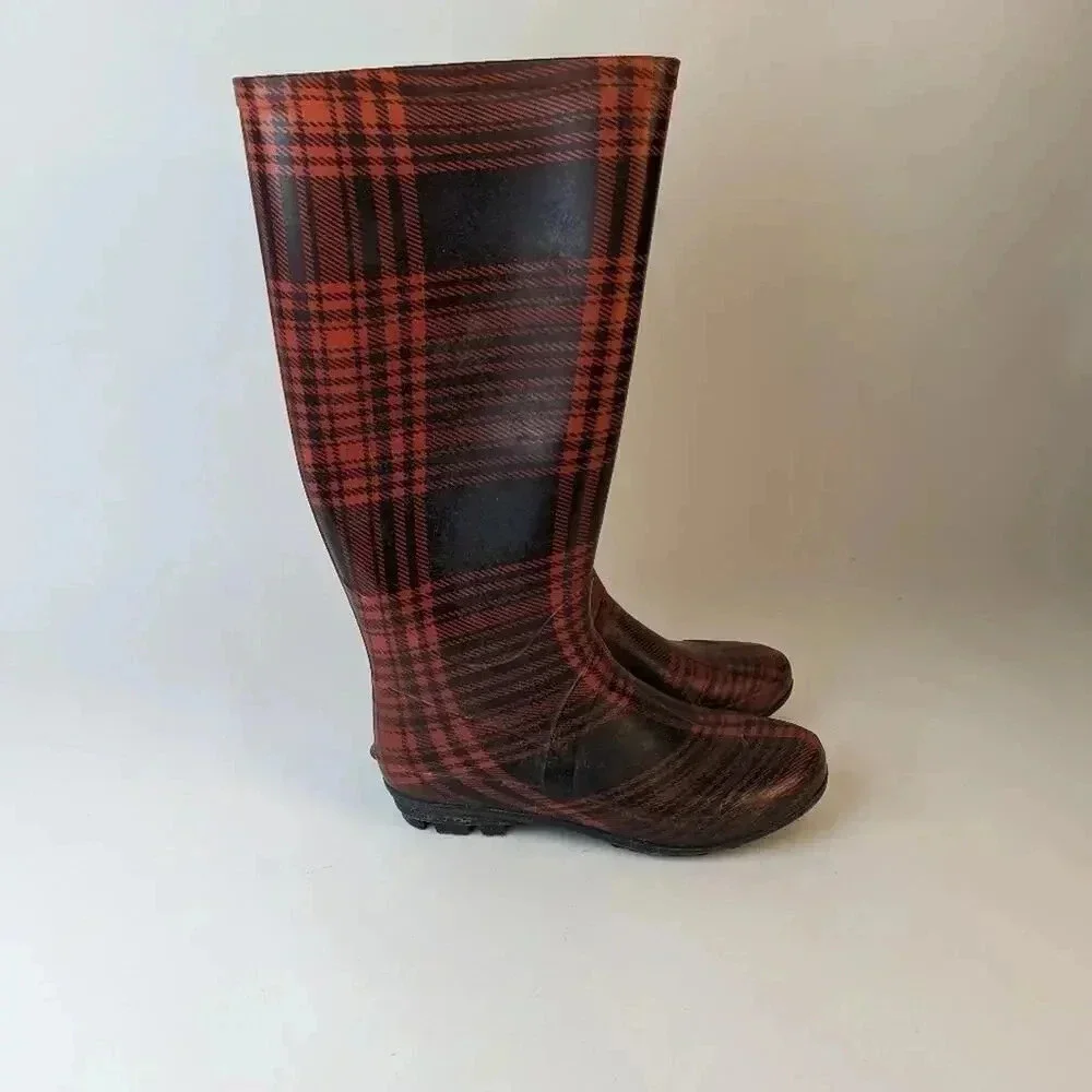 Red Plaid Rain Boots - 8